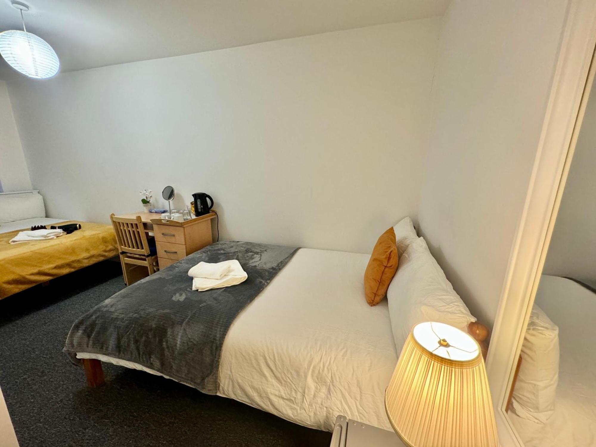 Cosmopolitan Comfort Private Bedrooms In Euston 106 London Exterior foto