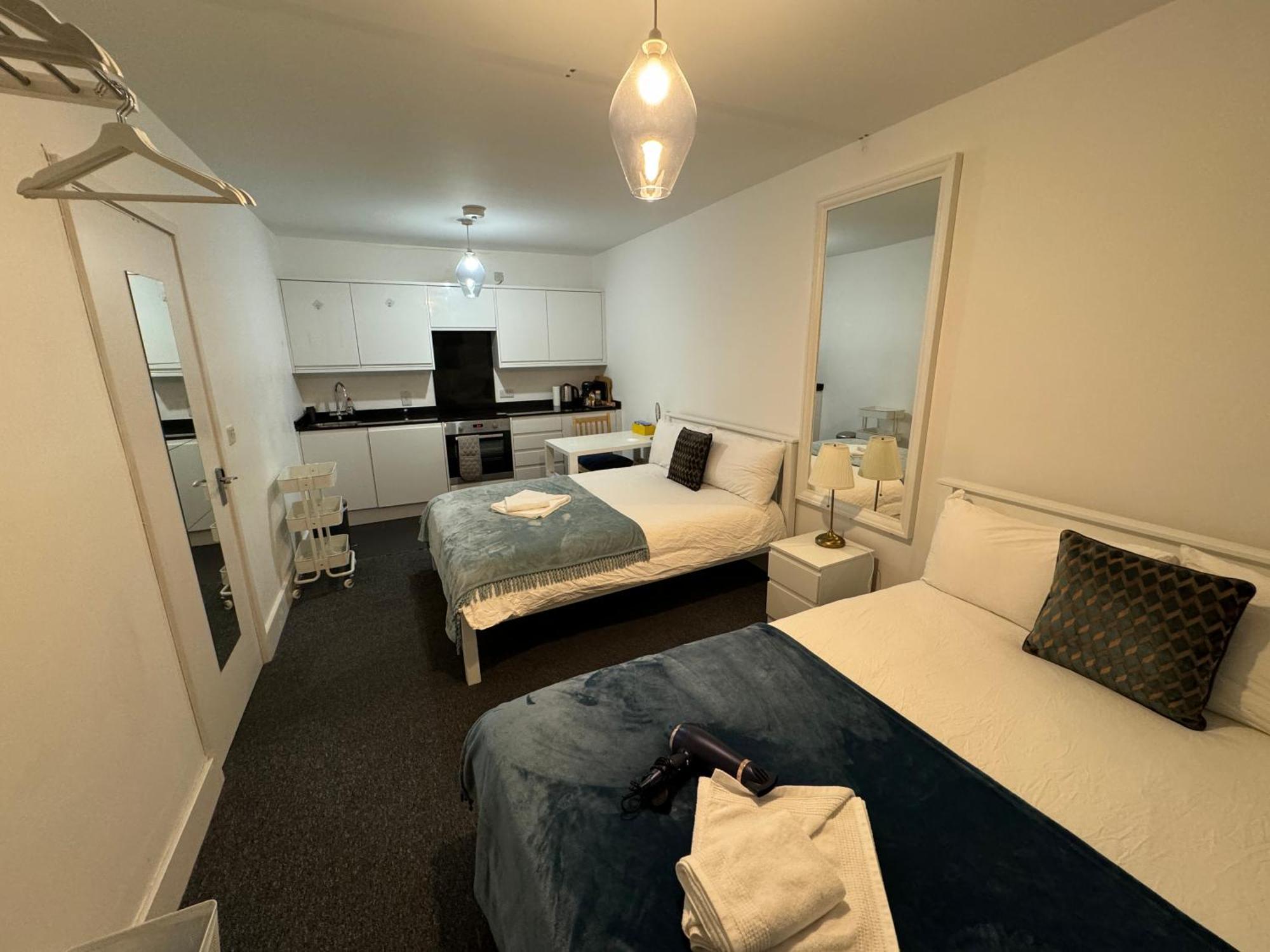 Cosmopolitan Comfort Private Bedrooms In Euston 106 London Exterior foto