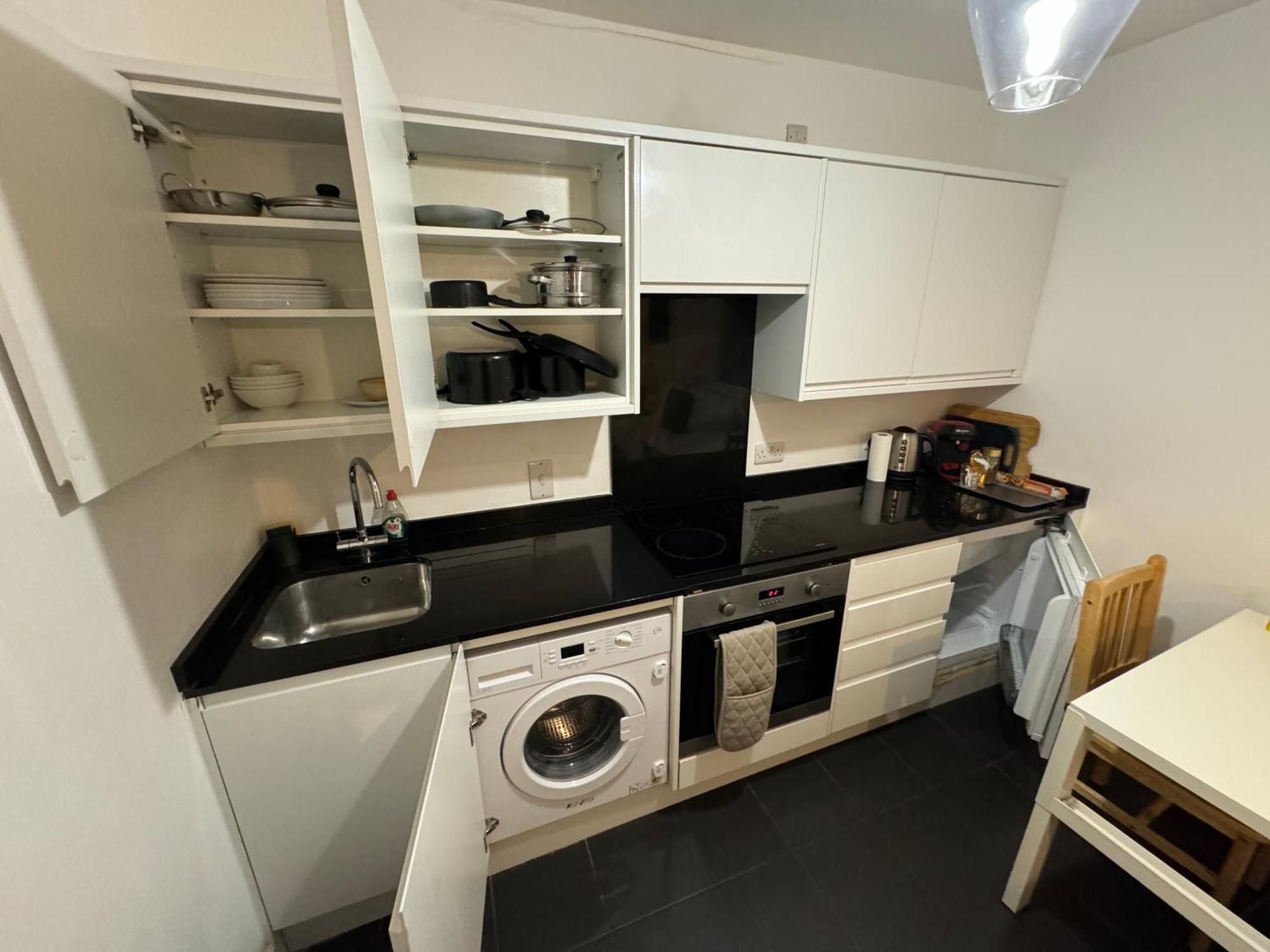 Cosmopolitan Comfort Private Bedrooms In Euston 106 London Exterior foto
