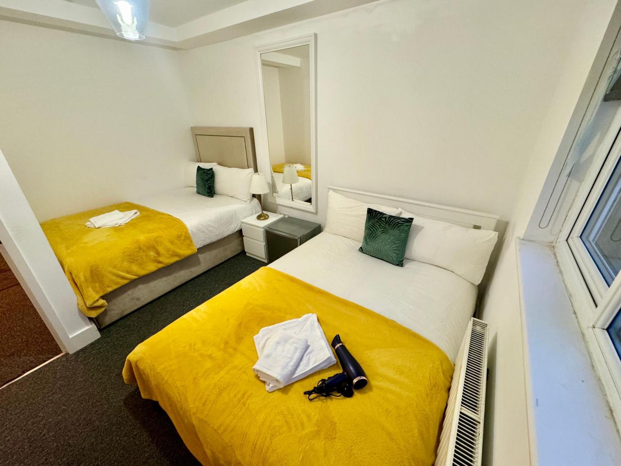 Cosmopolitan Comfort Private Bedrooms In Euston 106 London Exterior foto