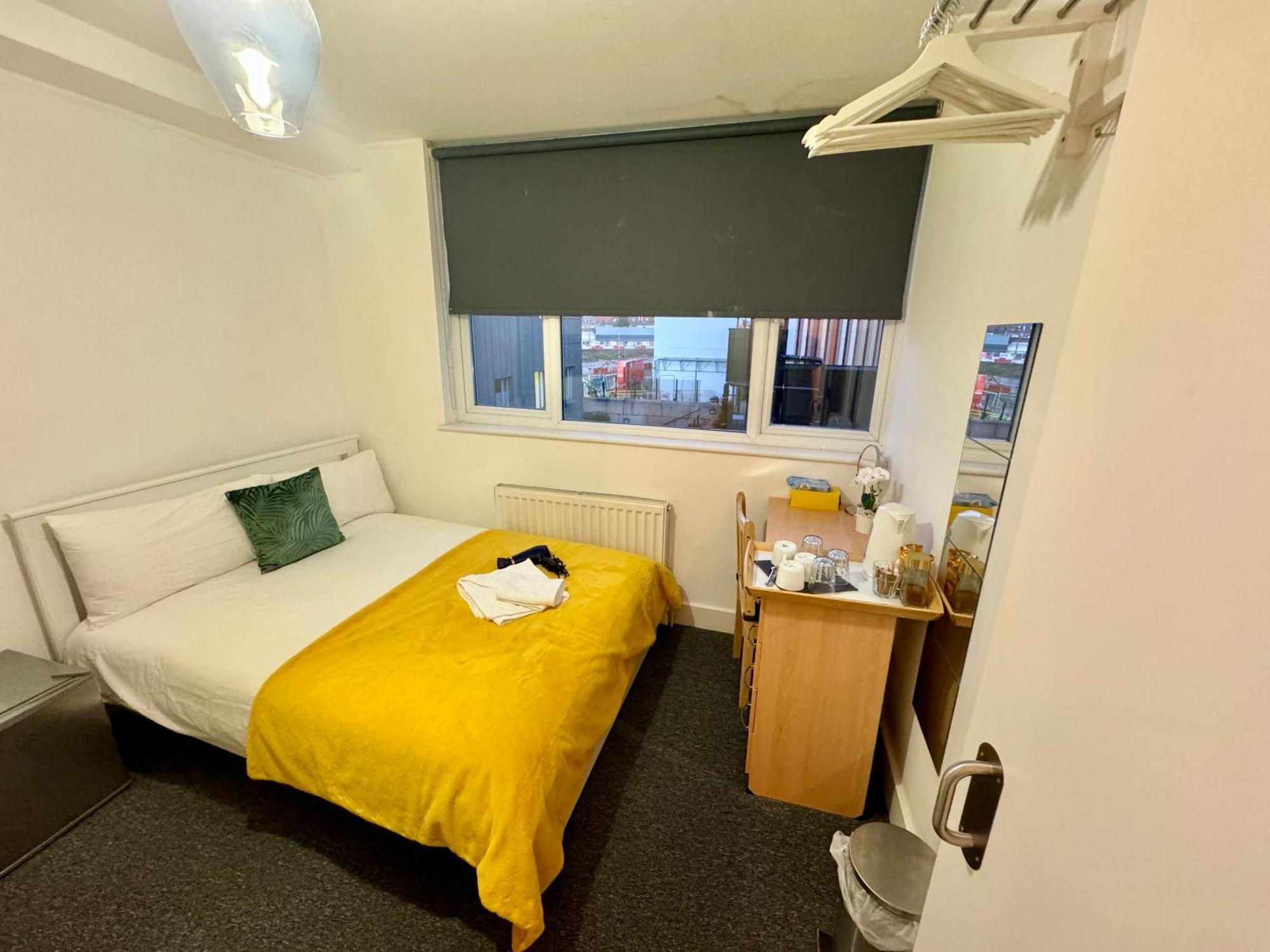 Cosmopolitan Comfort Private Bedrooms In Euston 106 London Exterior foto